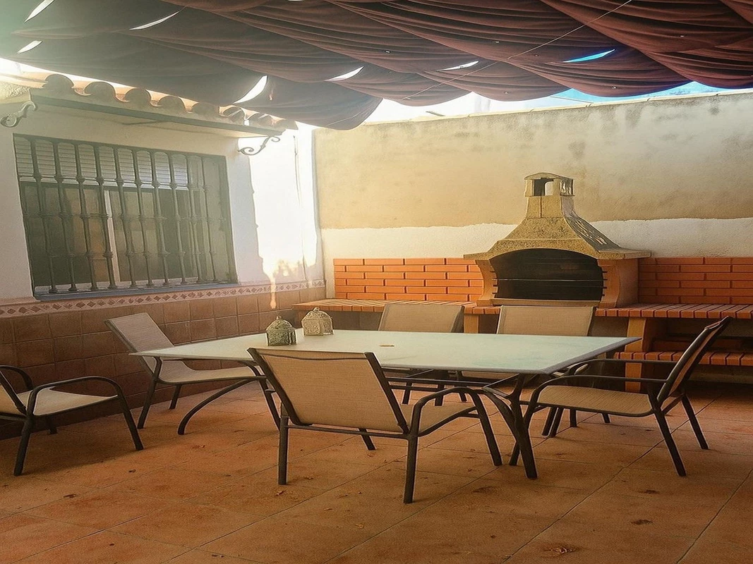 8-e64a9055bba3e77ac8aca3b893cdf826