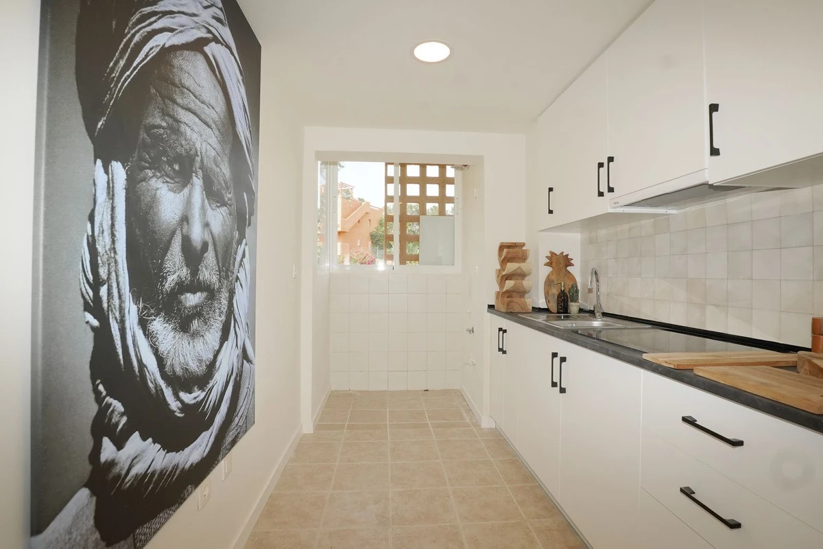 8-e64a9055bba3e77ac8aca3b893cdf826