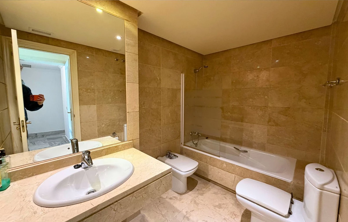 9-467d0cee5b725f3ef65f102a0c2e69c0