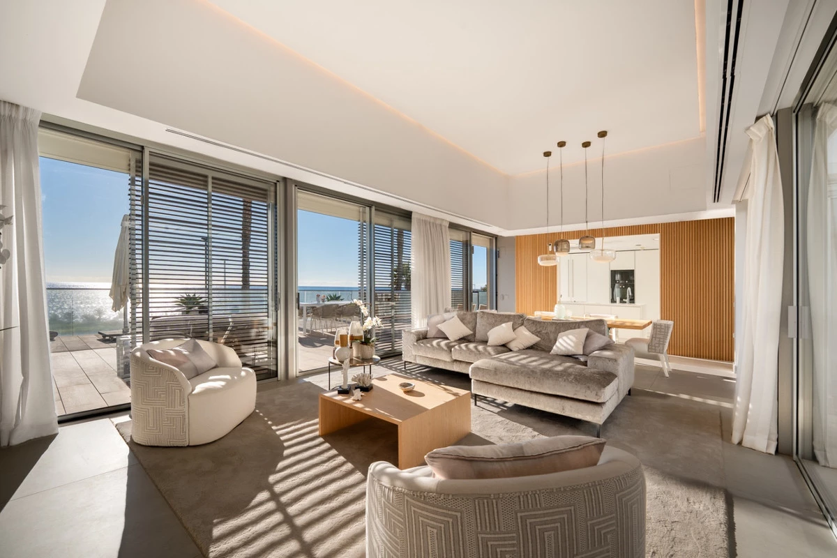 8-e64a9055bba3e77ac8aca3b893cdf826