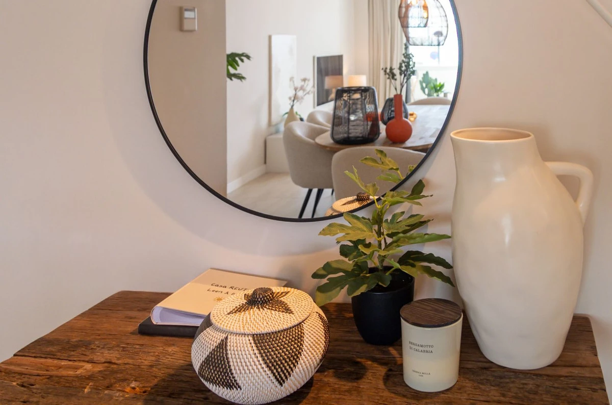 8-e64a9055bba3e77ac8aca3b893cdf826