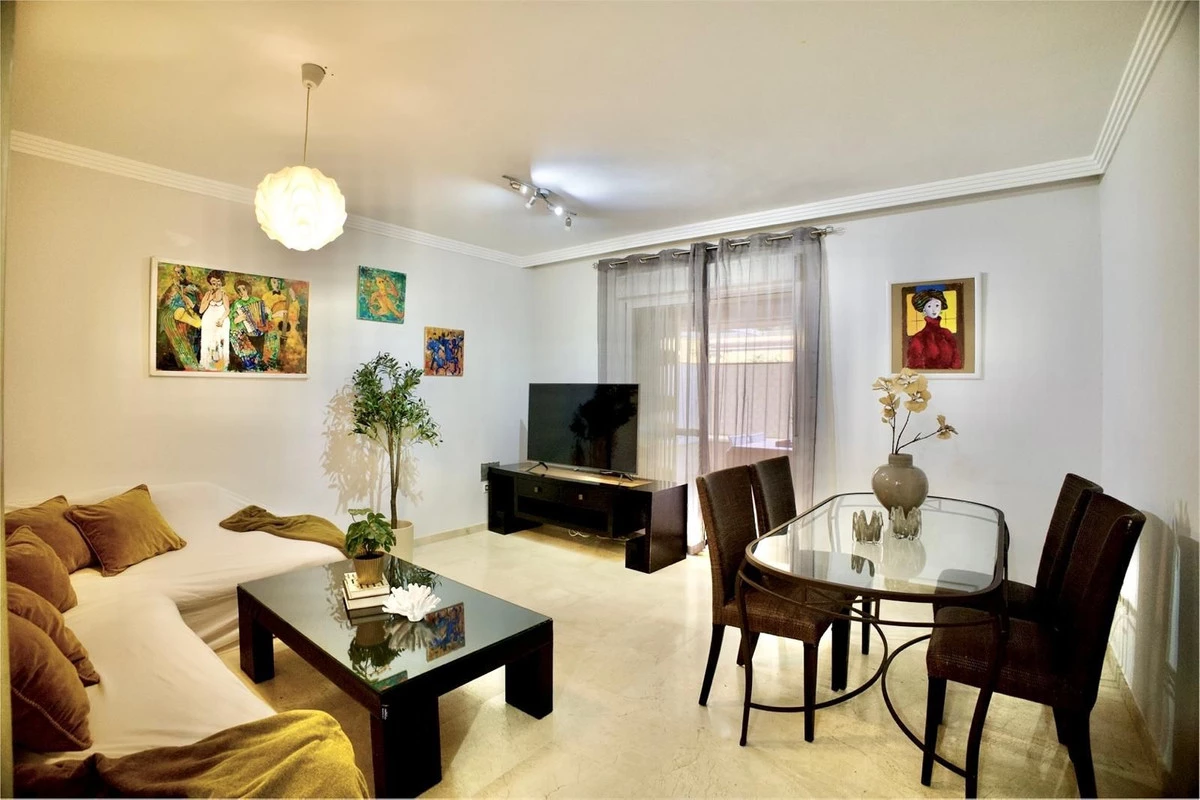 7-aa4cc561180b369757c0bb4af9886cd3