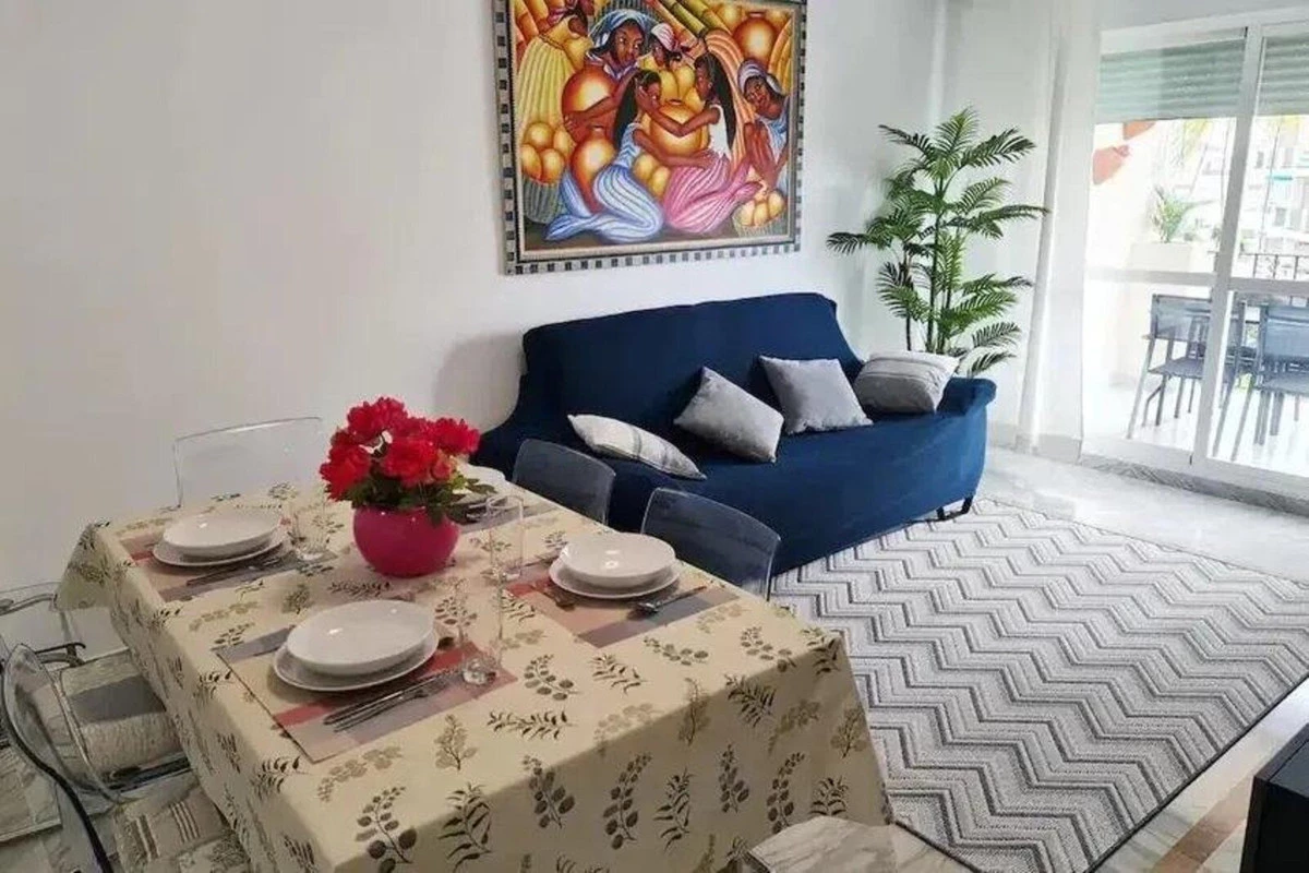 2-5bd7b9d04b45e33852eaf0ec6670150d