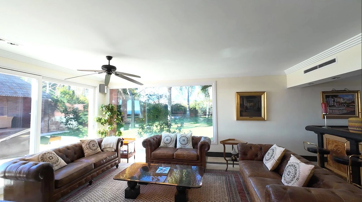 7-aa4cc561180b369757c0bb4af9886cd3