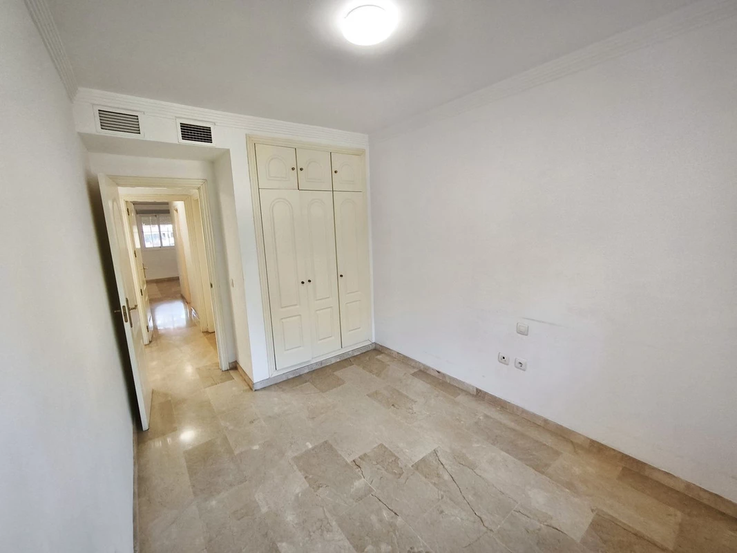 8-e64a9055bba3e77ac8aca3b893cdf826