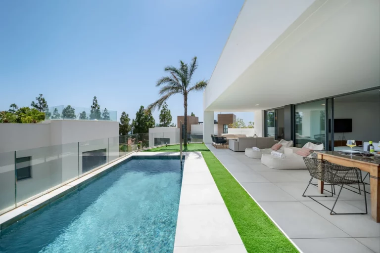 R5156797 | Duplex in Cabopino – € 995,000 – 3 beds, 2 baths