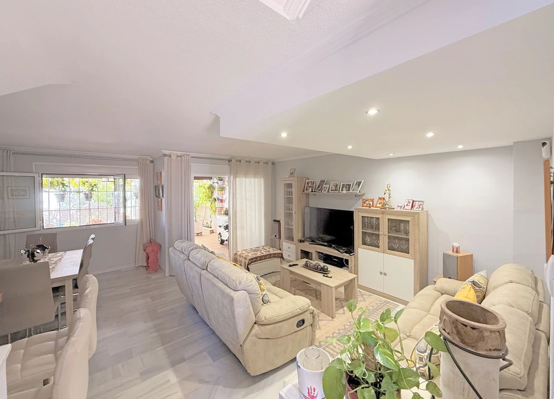 7-aa4cc561180b369757c0bb4af9886cd3