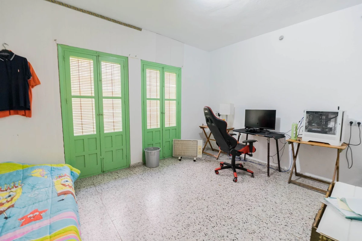 1-7980e48d732b6fc85c14b43b94d2aa54