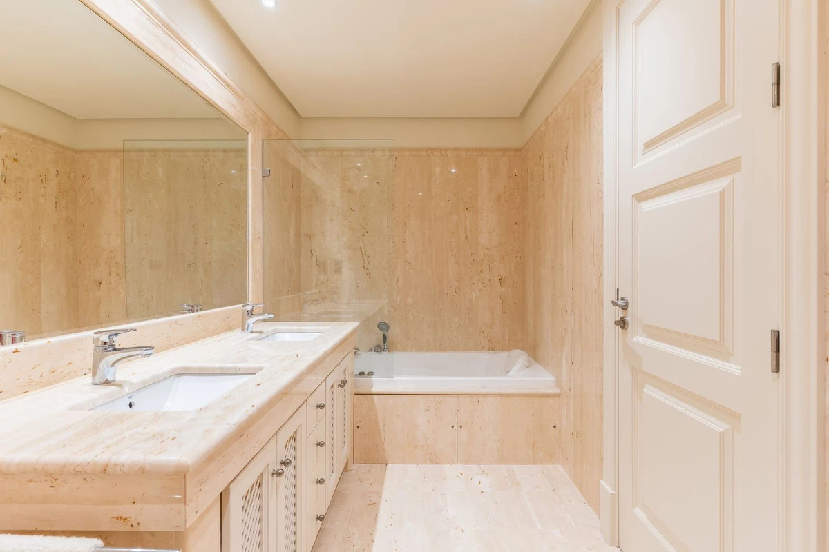 8-e64a9055bba3e77ac8aca3b893cdf826