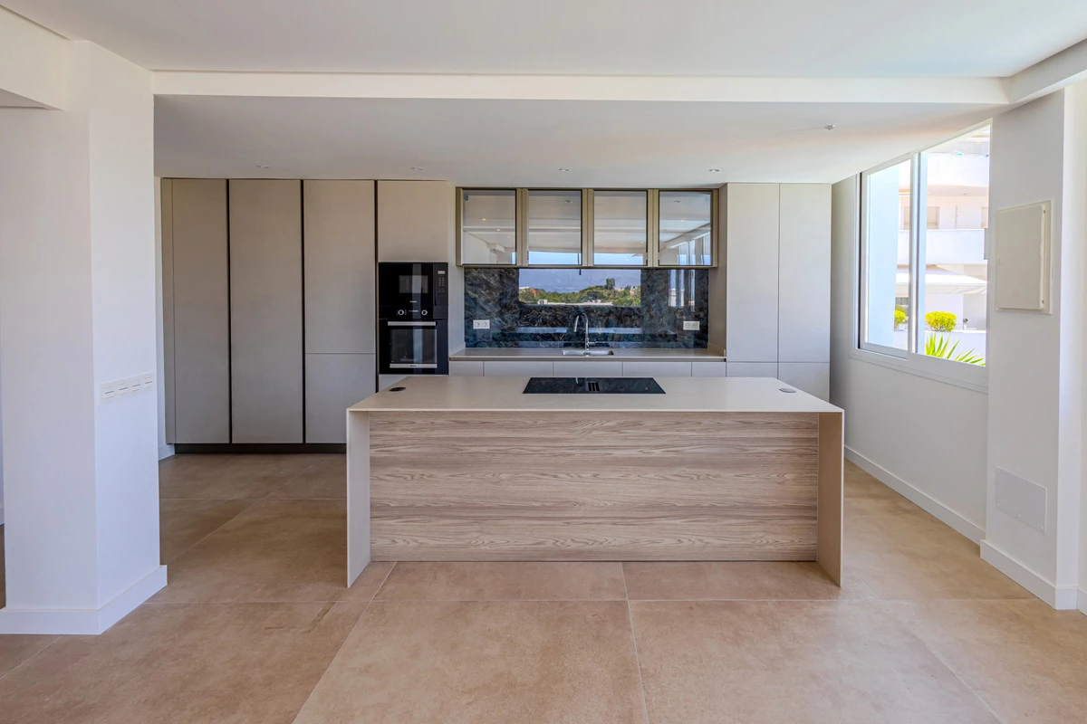 2-5bd7b9d04b45e33852eaf0ec6670150d