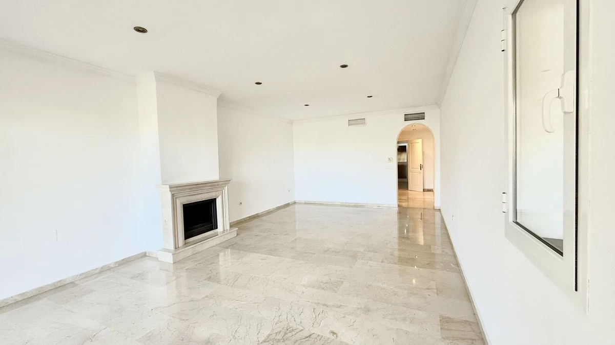 7-aa4cc561180b369757c0bb4af9886cd3