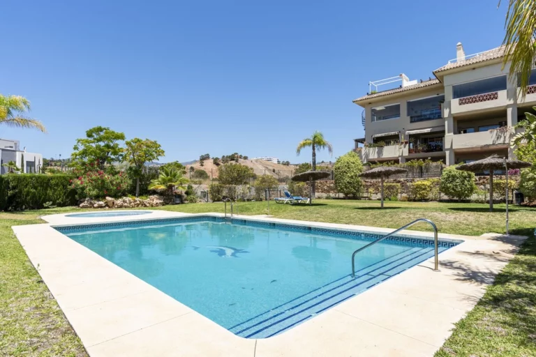 1-7980e48d732b6fc85c14b43b94d2aa54