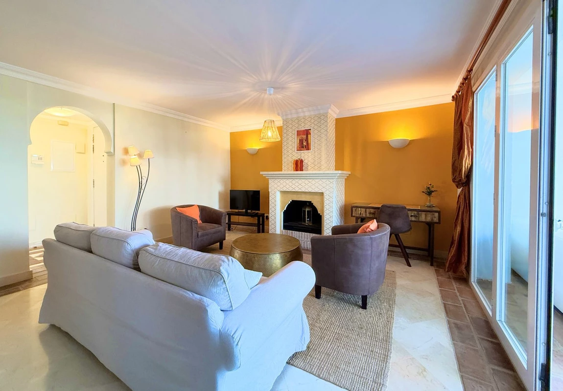 7-aa4cc561180b369757c0bb4af9886cd3