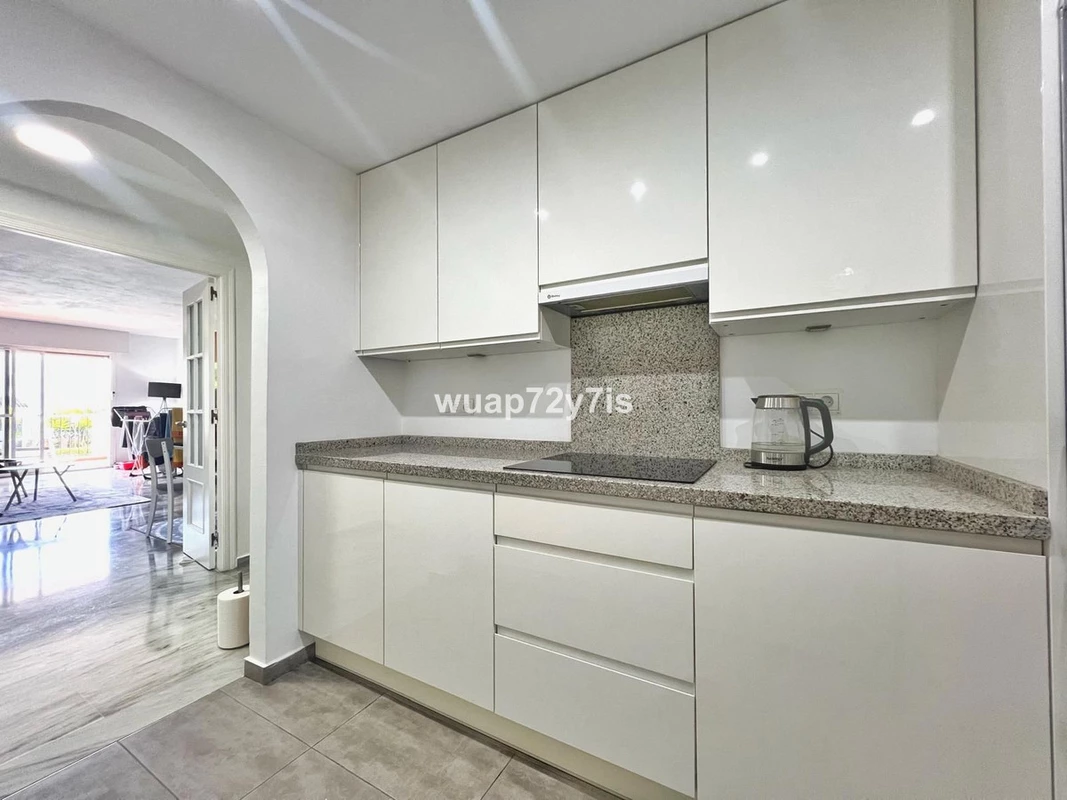 9-467d0cee5b725f3ef65f102a0c2e69c0