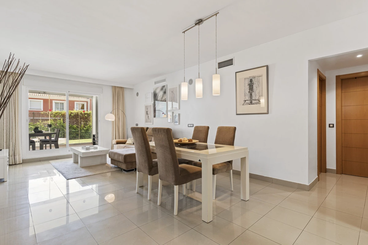 9-467d0cee5b725f3ef65f102a0c2e69c0