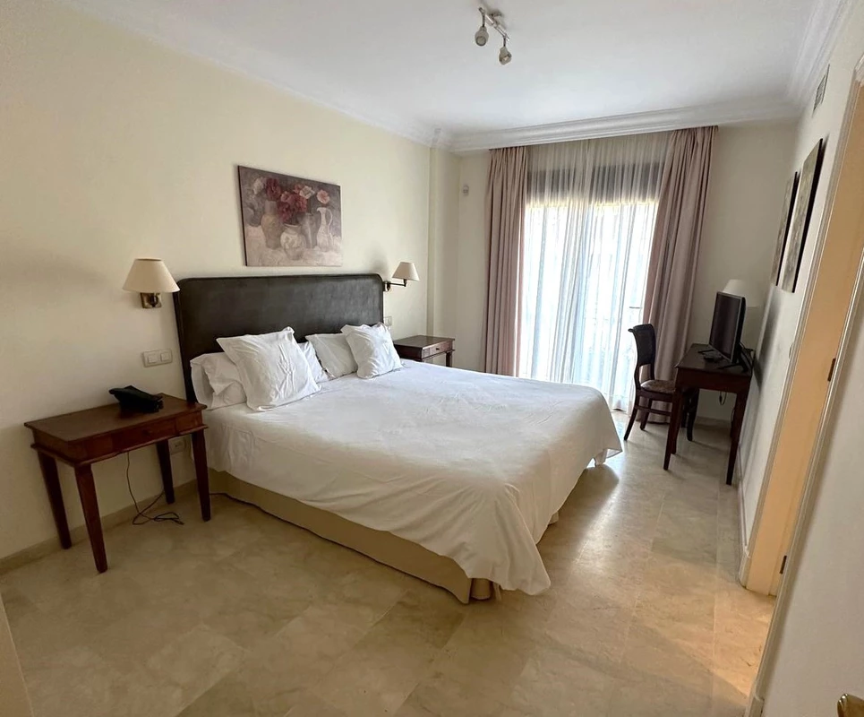 2-5bd7b9d04b45e33852eaf0ec6670150d