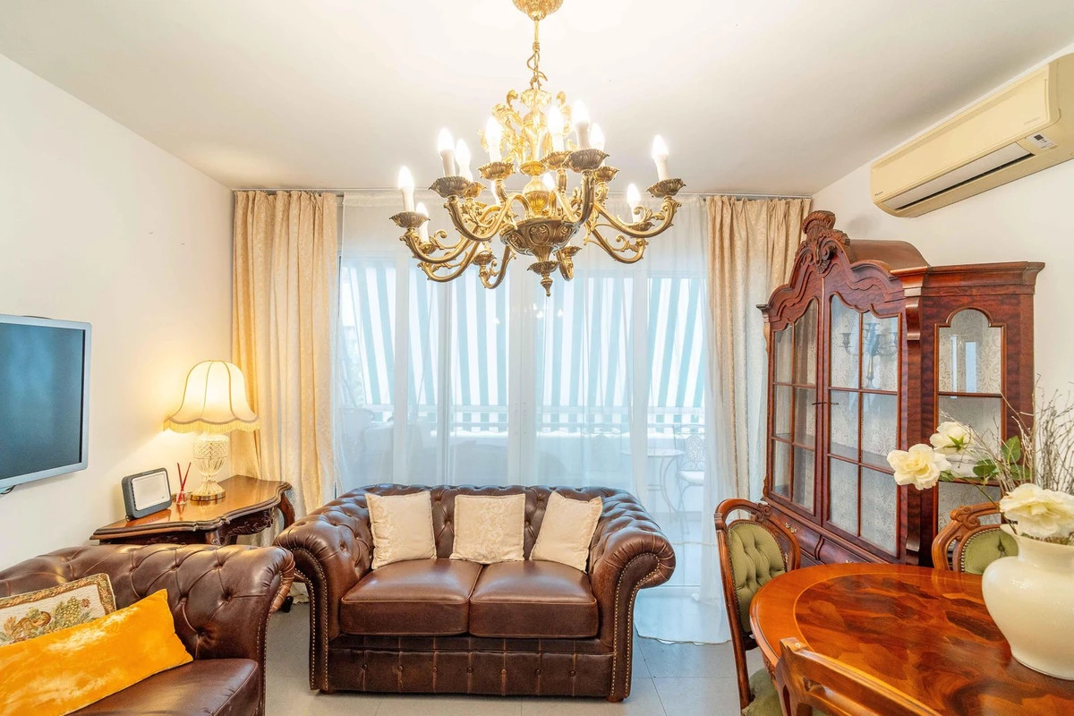 9-467d0cee5b725f3ef65f102a0c2e69c0