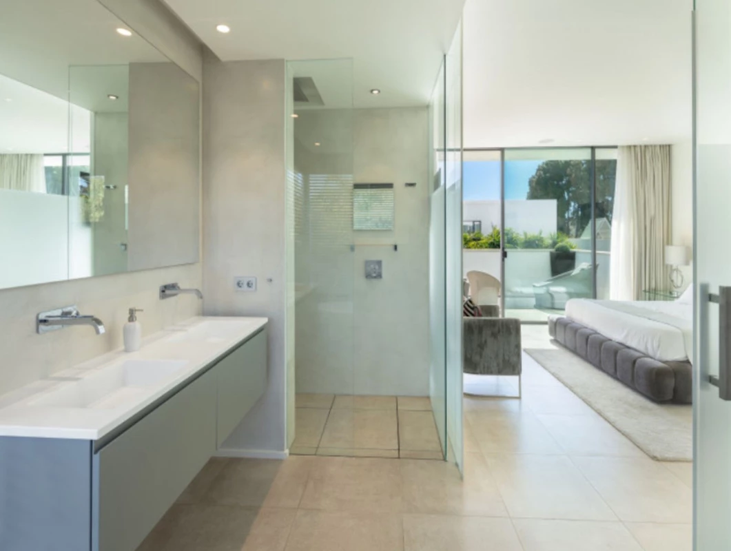 7-aa4cc561180b369757c0bb4af9886cd3