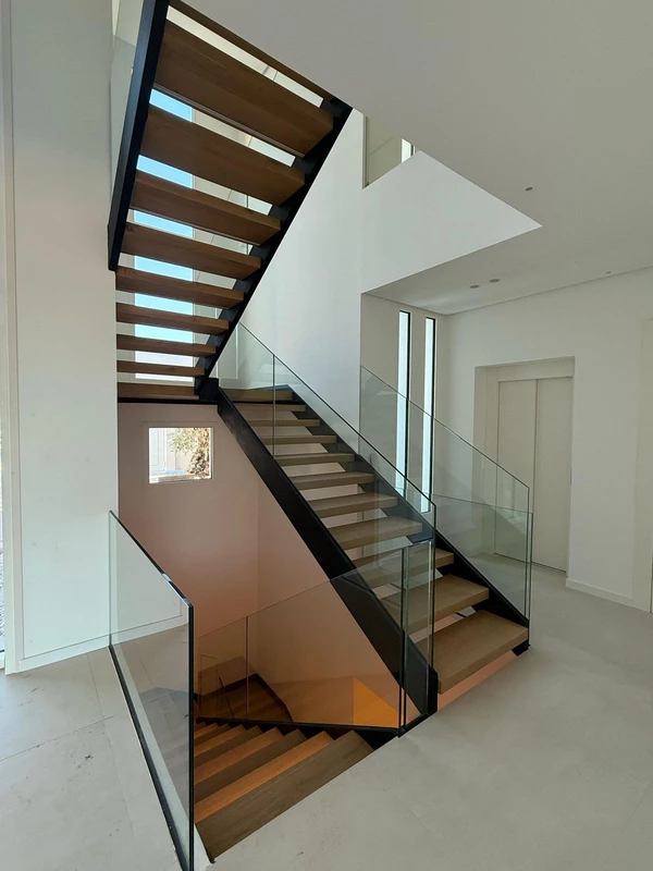 4-c23c0f86247804fa50226aecd8b0b2c8