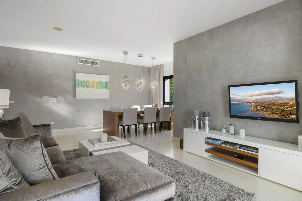 4-c23c0f86247804fa50226aecd8b0b2c8