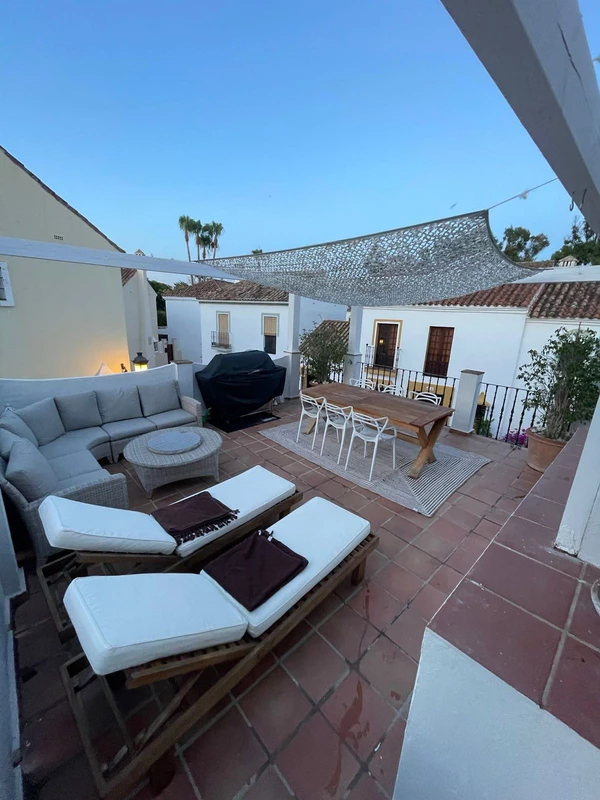 3-e898b2bb2a2fdfd06d2c39894dce8316