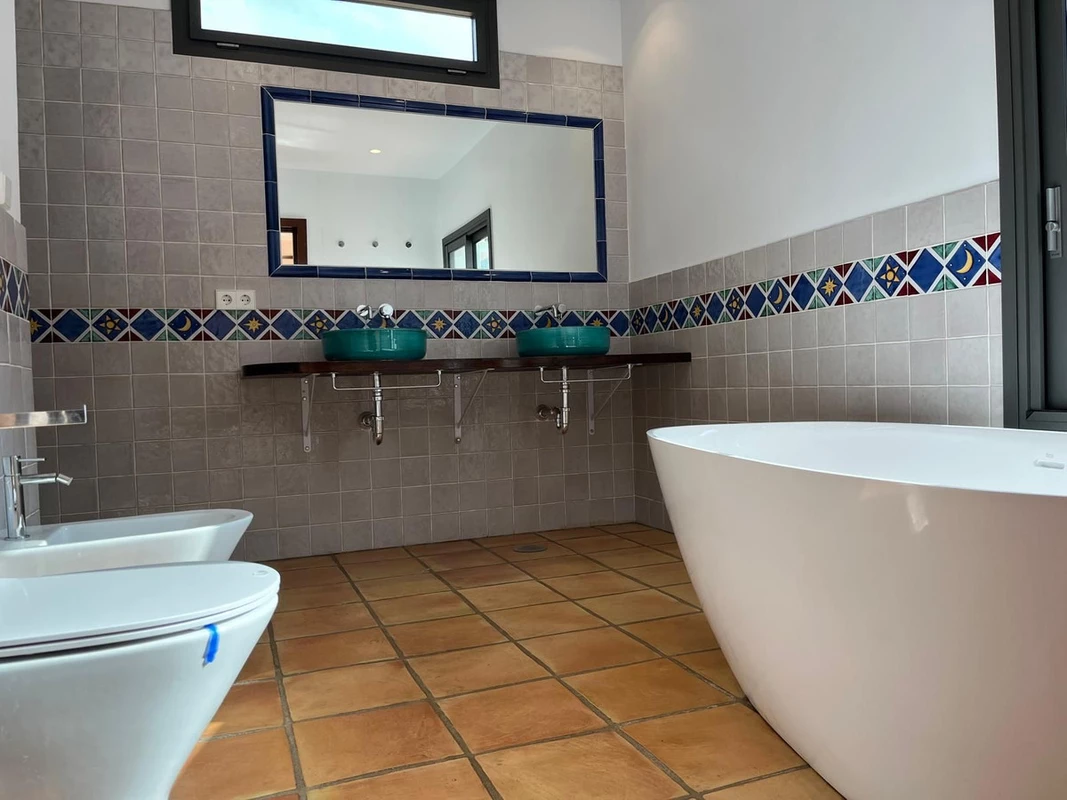 9-467d0cee5b725f3ef65f102a0c2e69c0