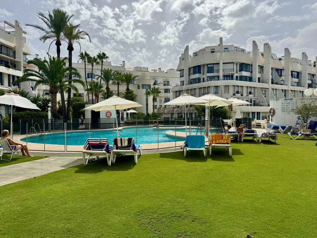 2-5bd7b9d04b45e33852eaf0ec6670150d