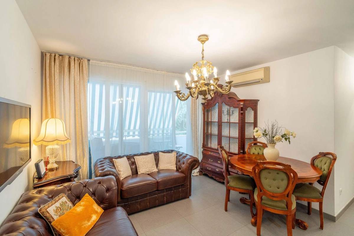 6-241328e1bcc9c0d8ce1222beb6c967a8