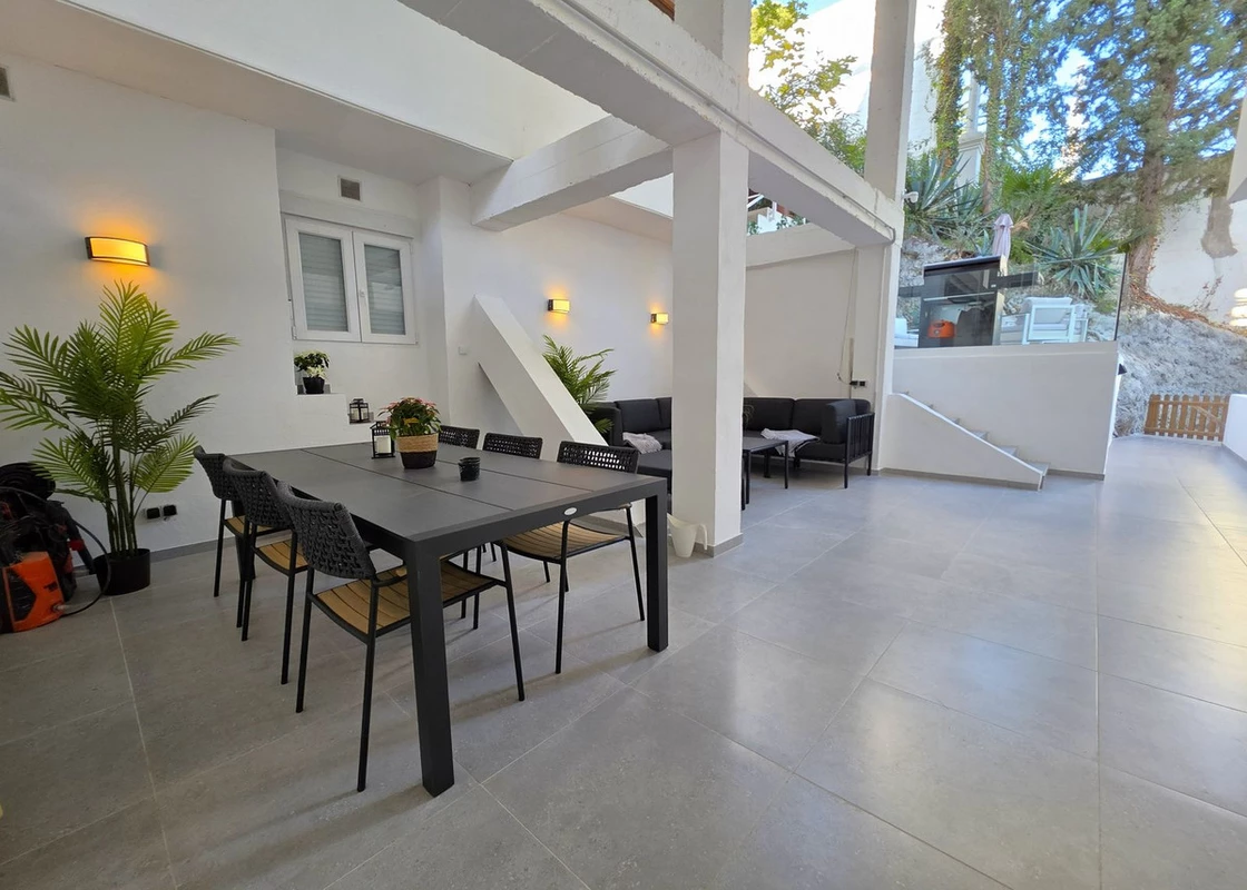 8-e64a9055bba3e77ac8aca3b893cdf826