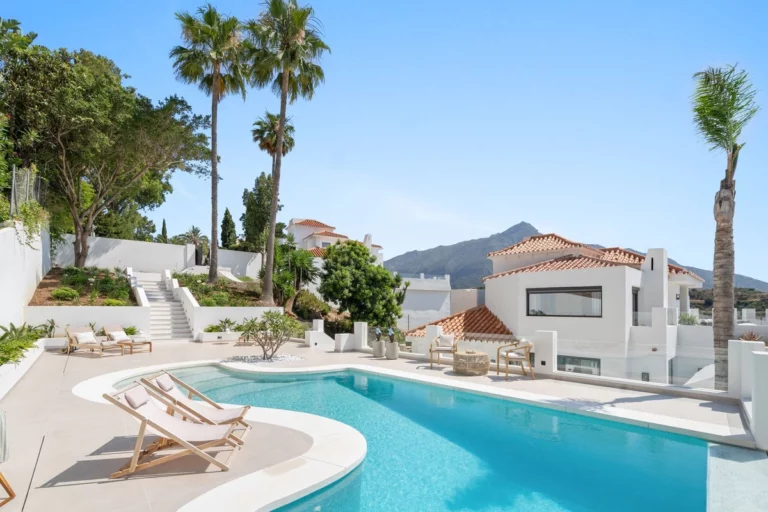 R5063380 | Detached Villa in Nueva Andalucía – € 4,950,000 – 5 beds, 5 baths
