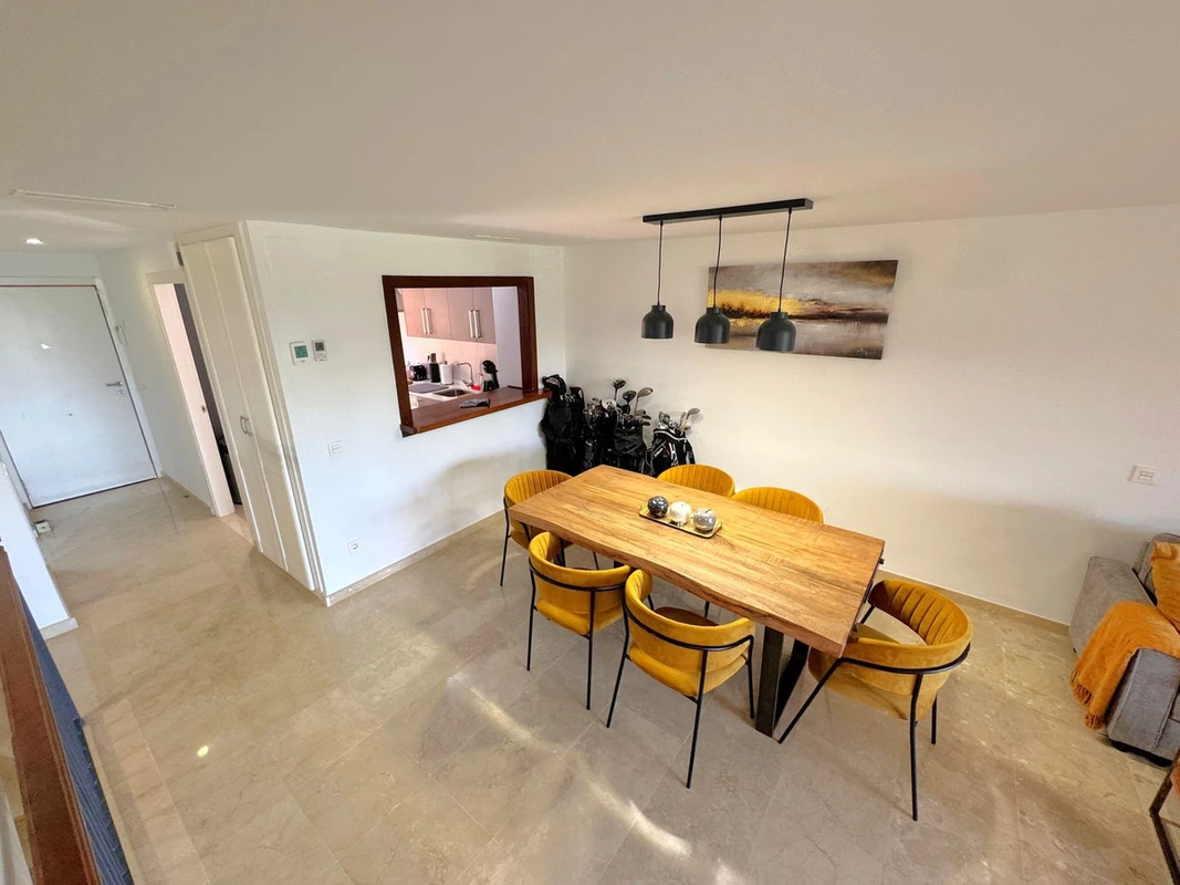 7-aa4cc561180b369757c0bb4af9886cd3