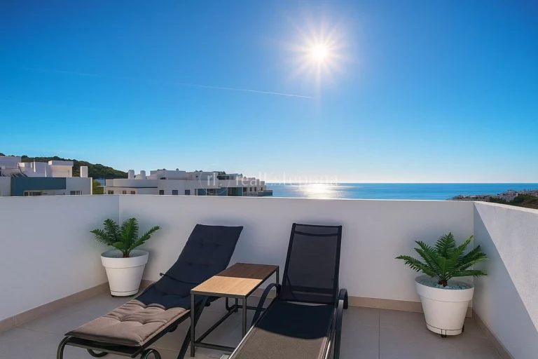 UH-02464P | Duplex Penthouse in Estepona – € 515,000 – 2 beds, 2 baths