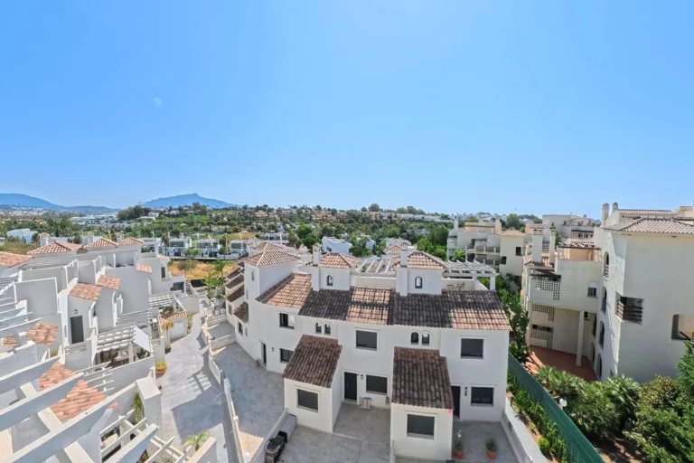 R5084074 | Townhouse in Estepona – € 495,000 – 3 beds, 3 baths
