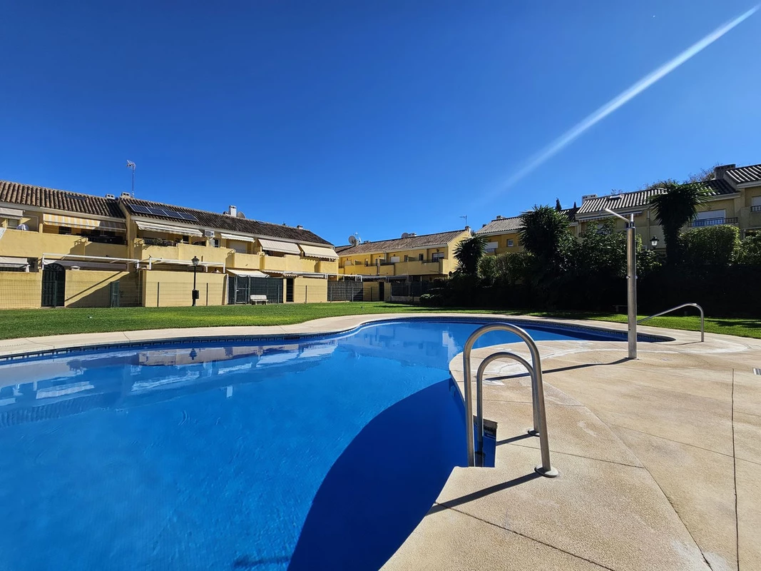 1-7980e48d732b6fc85c14b43b94d2aa54