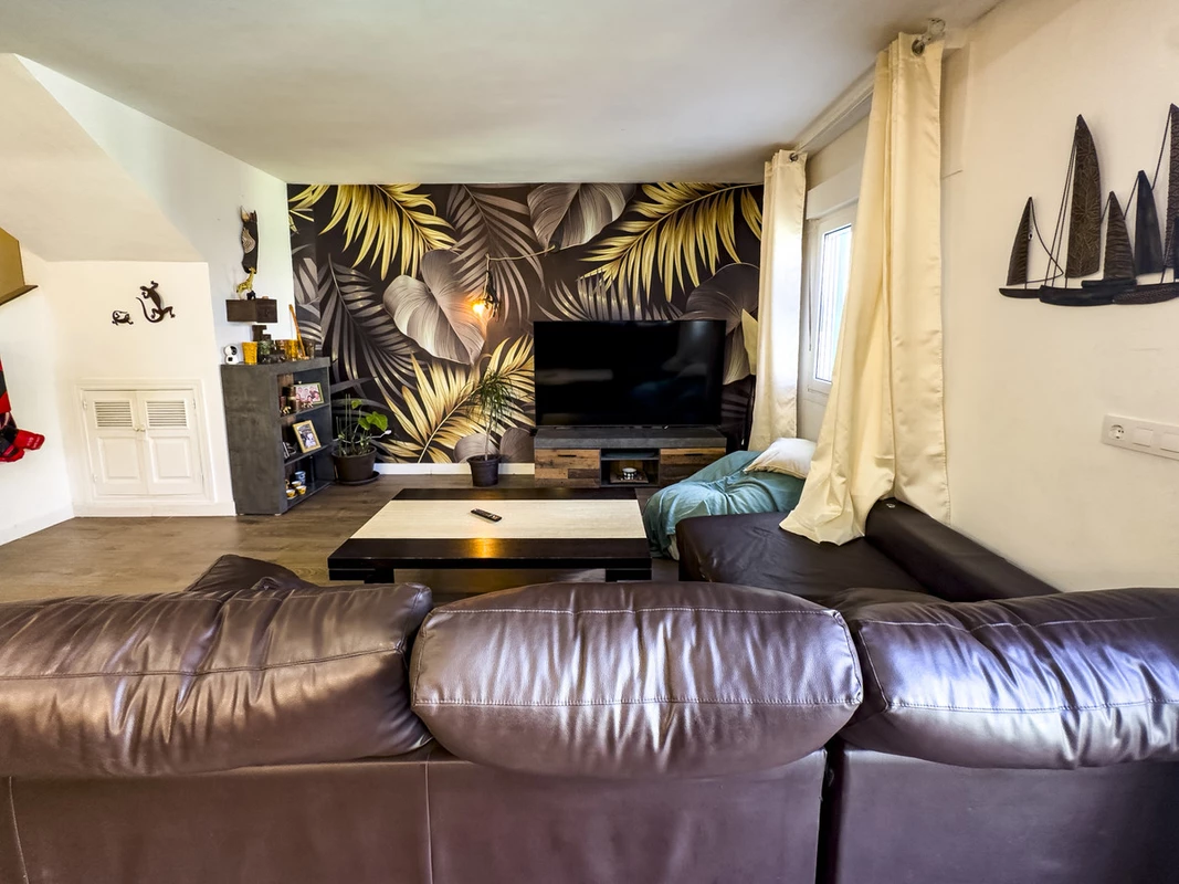 4-c23c0f86247804fa50226aecd8b0b2c8