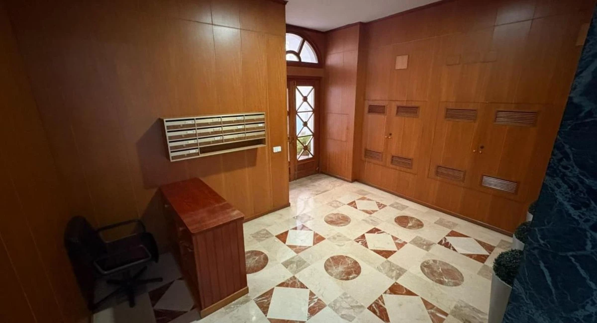 8-e64a9055bba3e77ac8aca3b893cdf826