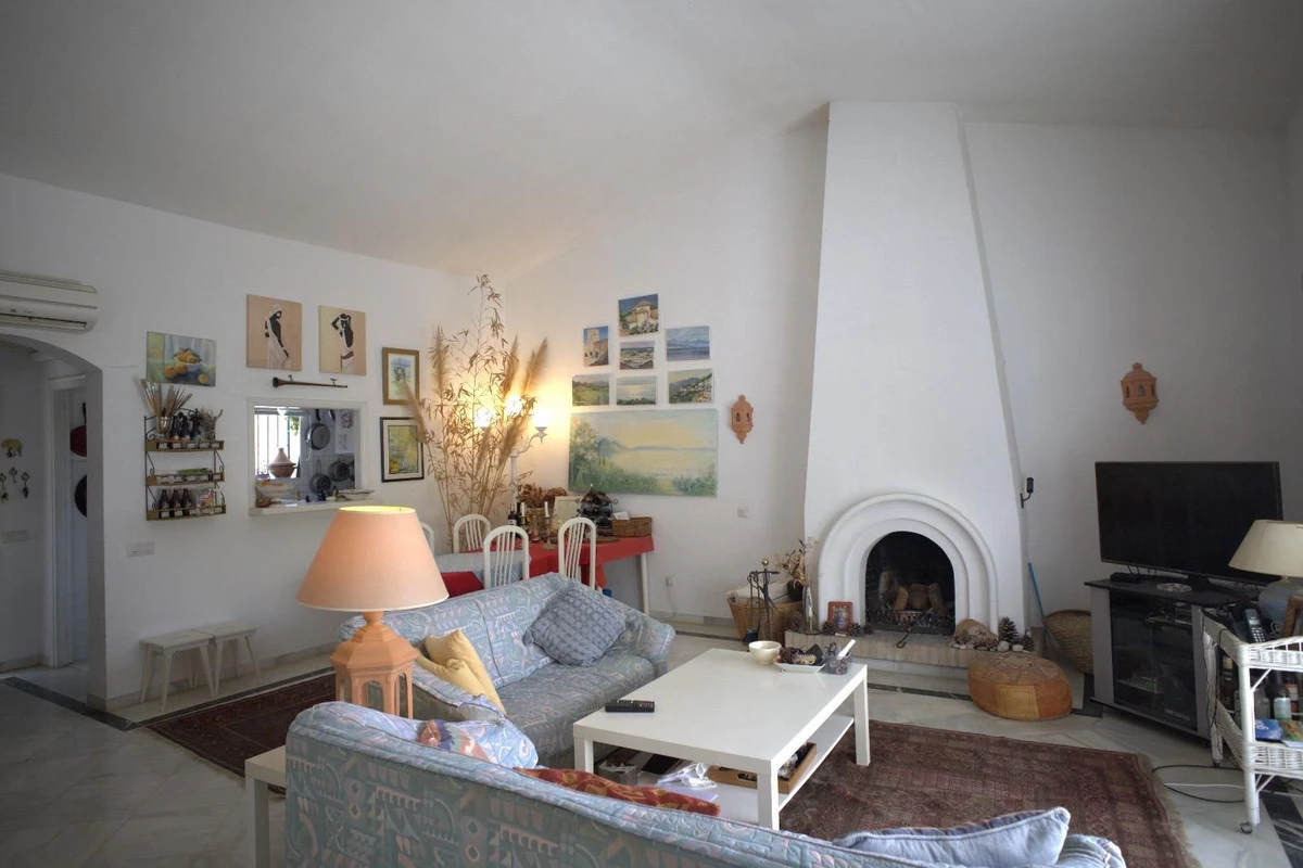 1-7980e48d732b6fc85c14b43b94d2aa54