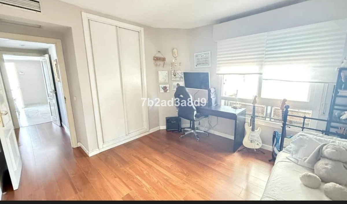 2-5bd7b9d04b45e33852eaf0ec6670150d