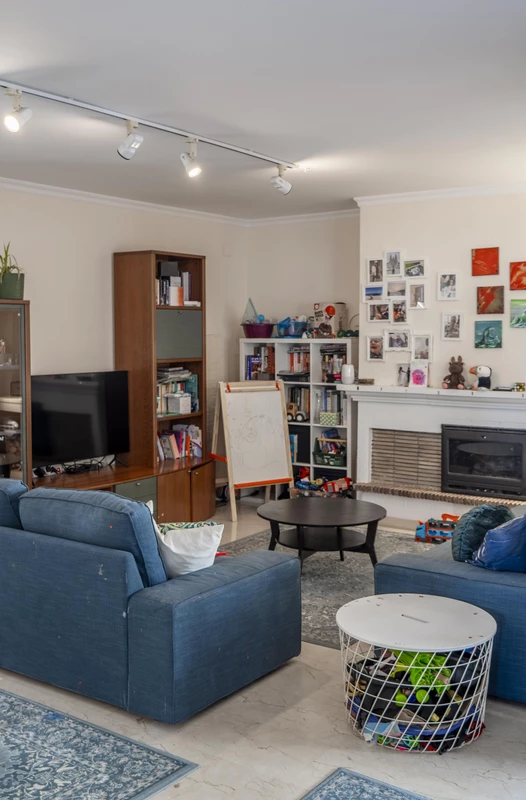 7-aa4cc561180b369757c0bb4af9886cd3