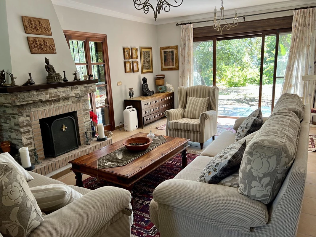 4-c23c0f86247804fa50226aecd8b0b2c8