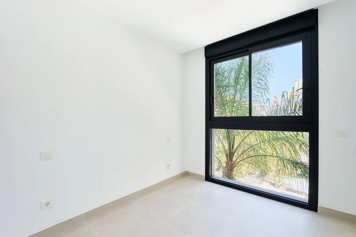 8-e64a9055bba3e77ac8aca3b893cdf826