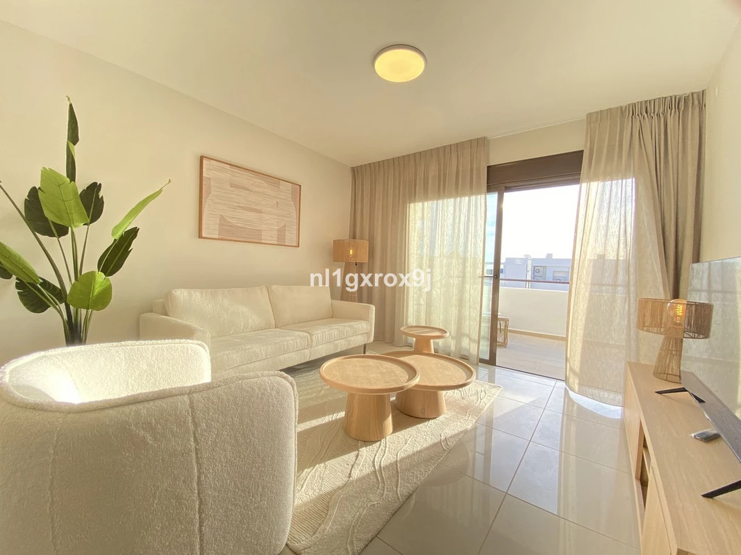 2-5bd7b9d04b45e33852eaf0ec6670150d