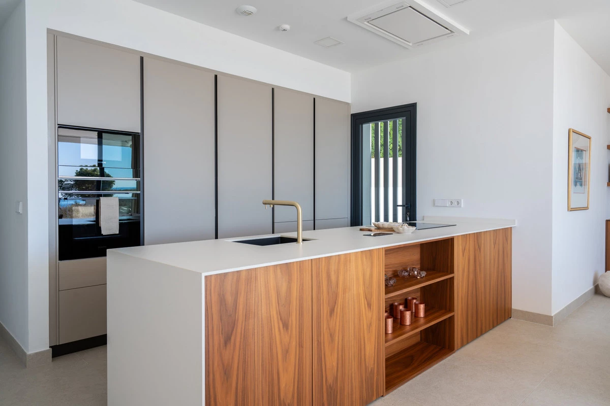 9-467d0cee5b725f3ef65f102a0c2e69c0