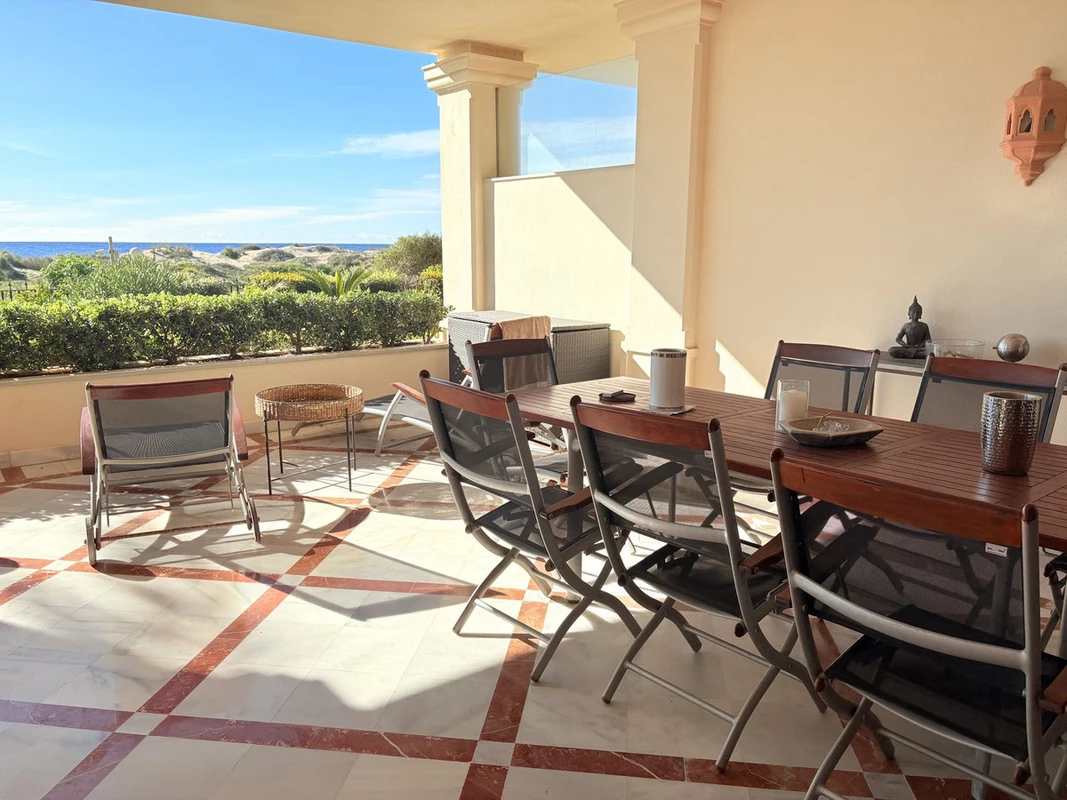 2-5bd7b9d04b45e33852eaf0ec6670150d