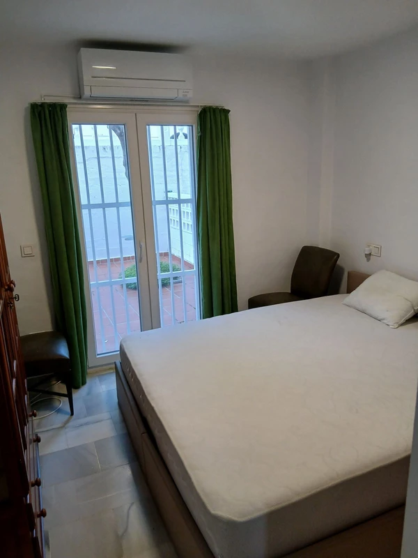 7-aa4cc561180b369757c0bb4af9886cd3