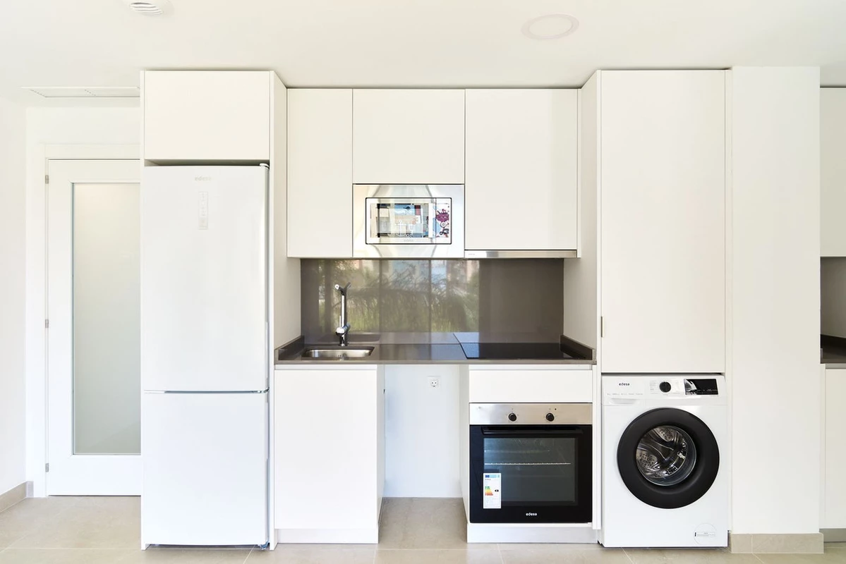 2-5bd7b9d04b45e33852eaf0ec6670150d