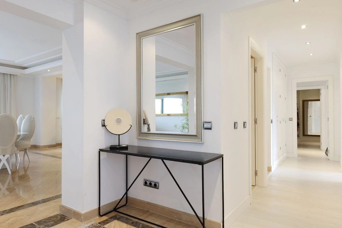 7-aa4cc561180b369757c0bb4af9886cd3