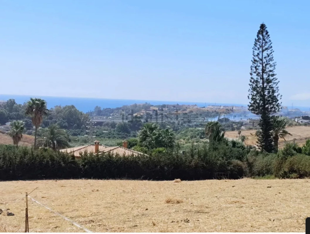 2-5bd7b9d04b45e33852eaf0ec6670150d