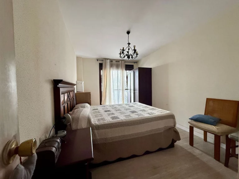 1-7980e48d732b6fc85c14b43b94d2aa54