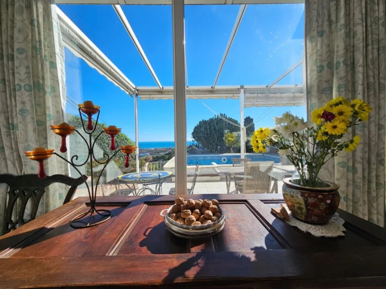 1-7980e48d732b6fc85c14b43b94d2aa54